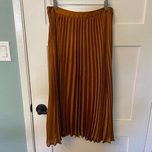 Banana Republic Rust Orange Pleated Calf Length Skirt